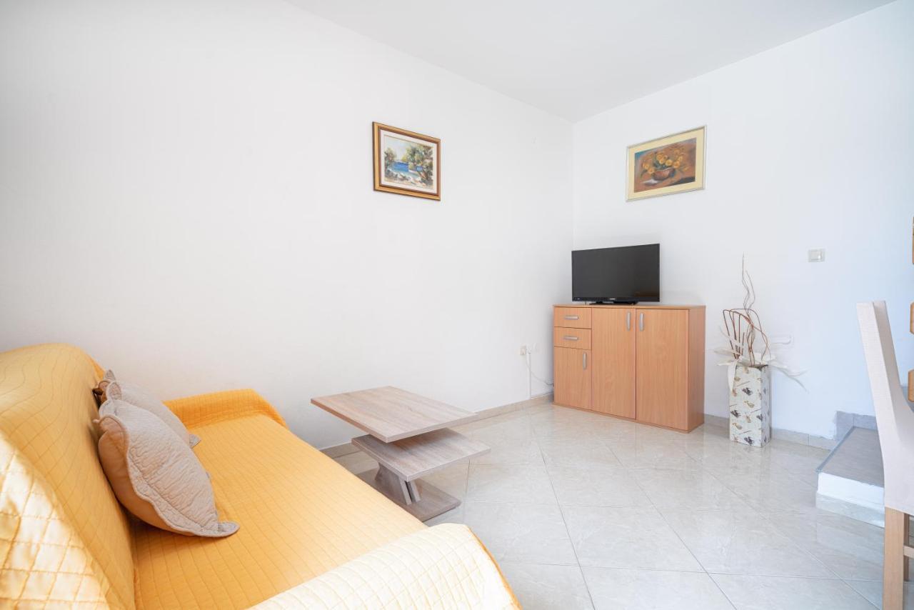Bebe Apartment Vodice Exteriör bild